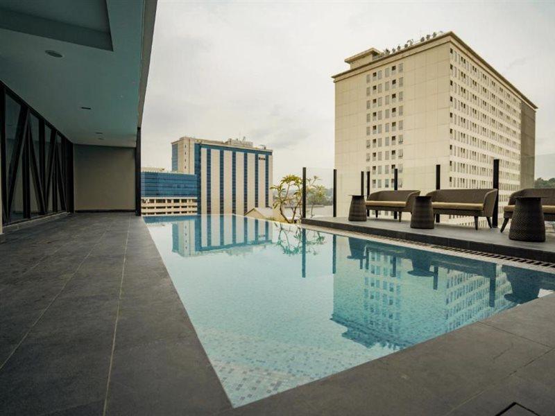 Awann Sewu Boutique Hotel&Suite Semarang Bagian luar foto