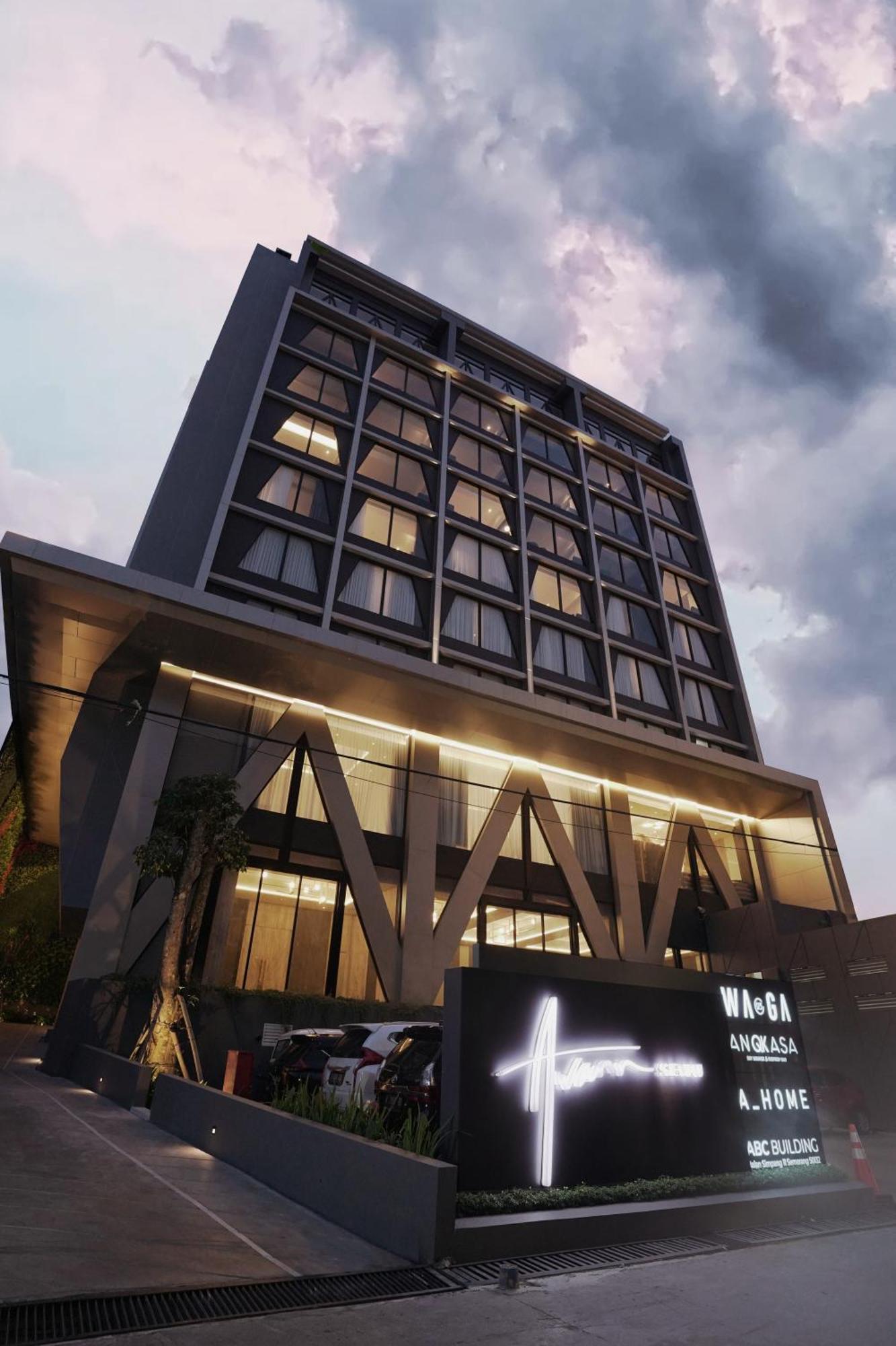 Awann Sewu Boutique Hotel&Suite Semarang Bagian luar foto